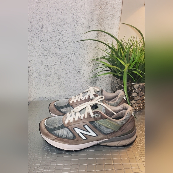 New Balance Other - New Balance 990v5 Running Shoes Suede Gray USA Sneakers Size M 9.5-10 W 11